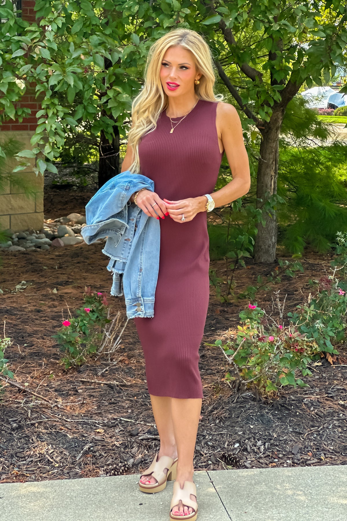 Danielle Ribbed Knit Midi Dress : Merlot