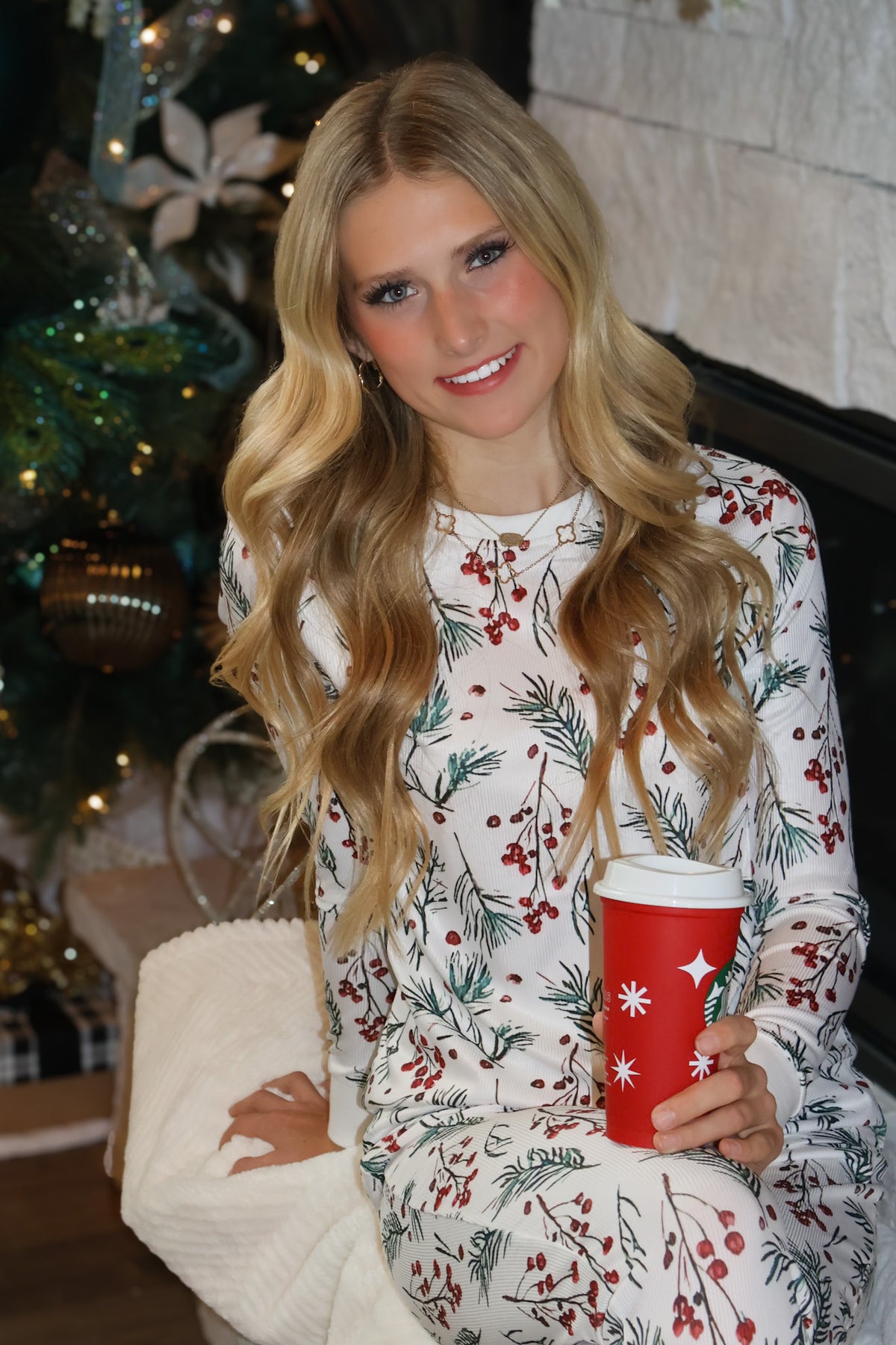 Christmas Holly Thermal Pajama Set : White