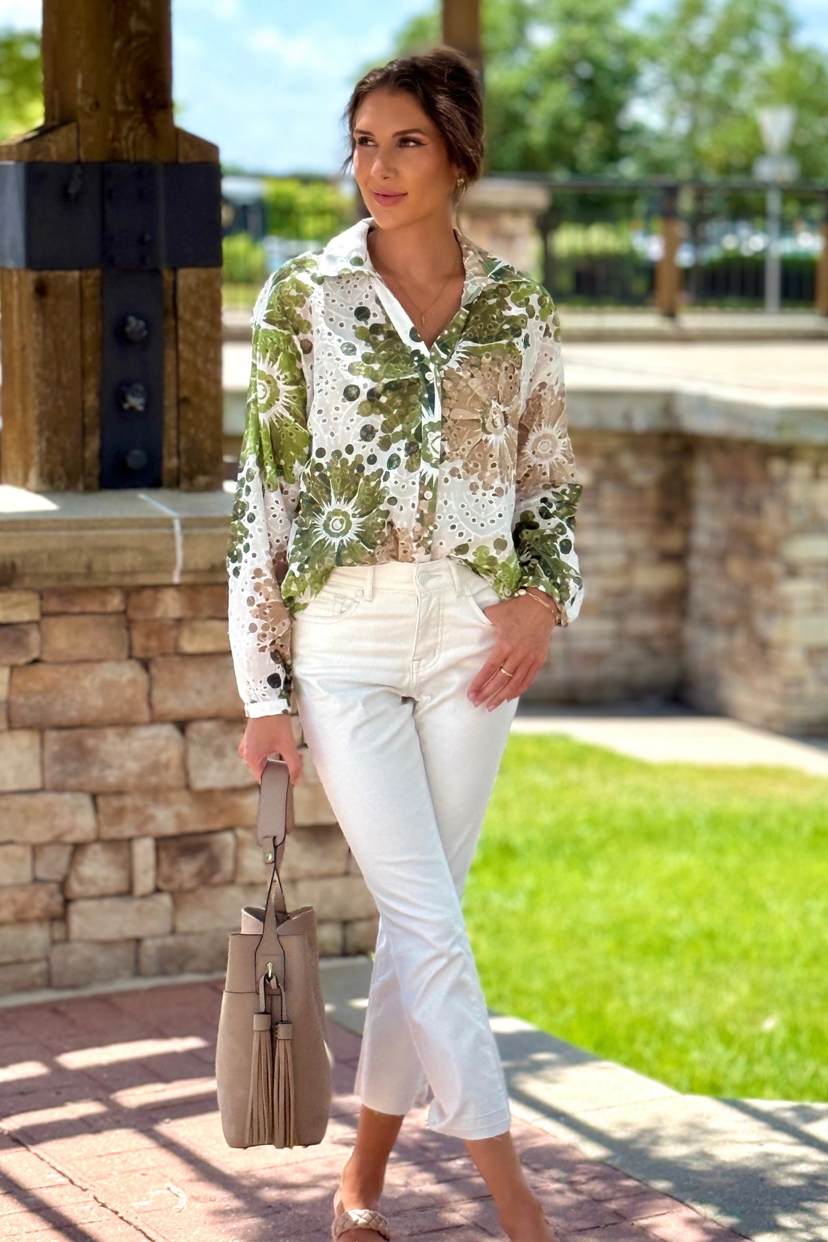 Annya Floral Cotton Eyelet Blouse : Green