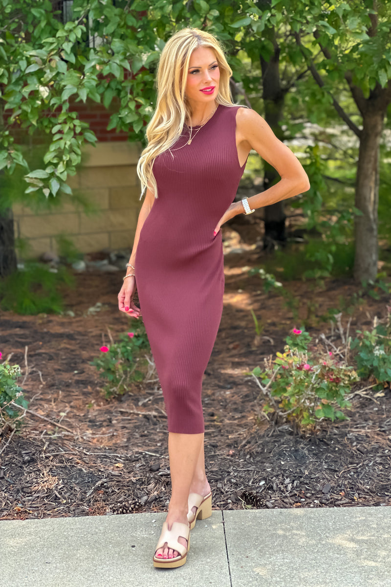 Danielle Ribbed Knit Midi Dress : Merlot