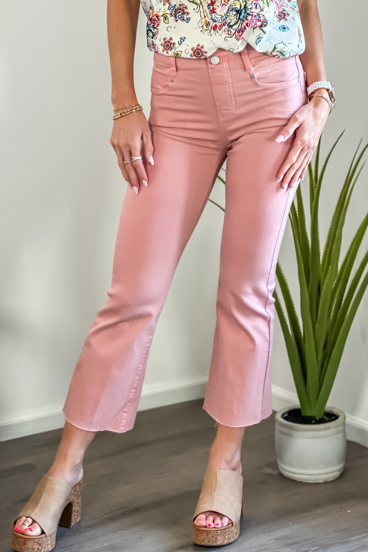 Liverpool Gia Glider Crop : Rose Blush