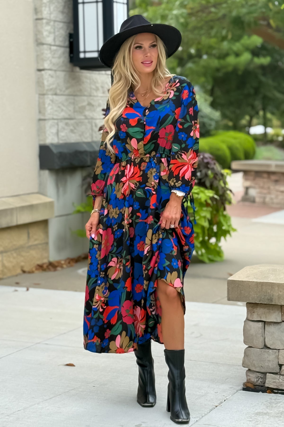 Caris Floral Print Dress : Black