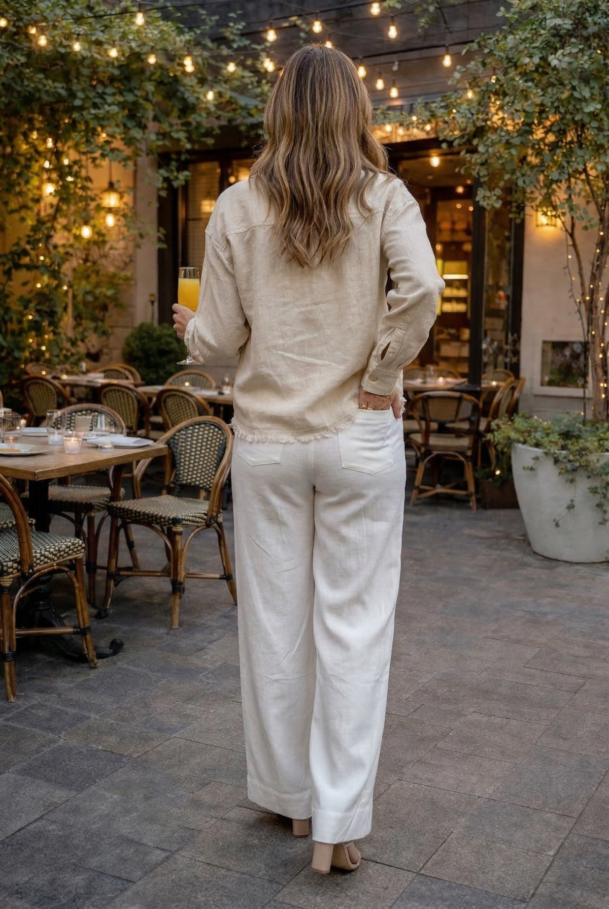 Maleah Long Sleeve Collared Button Up Top : Natural