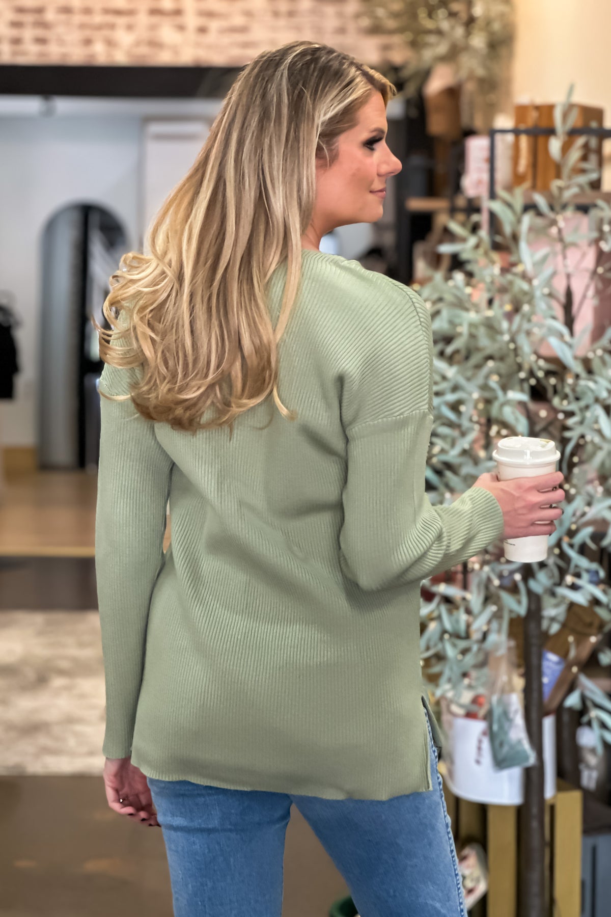 Best Moves Ribbed V-Neck Sweater : Sage
