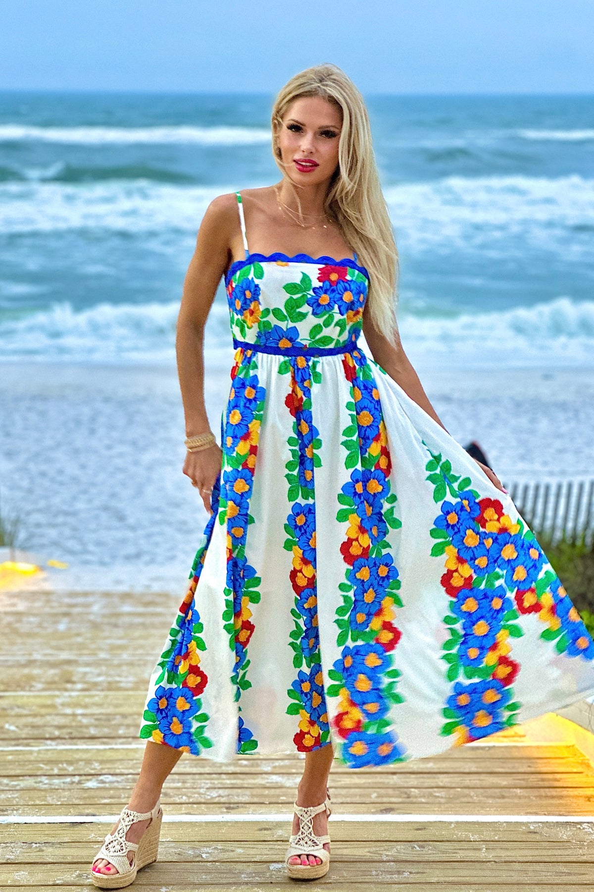 Chenoa Floral Wave Trim Maxi Dress : Blue