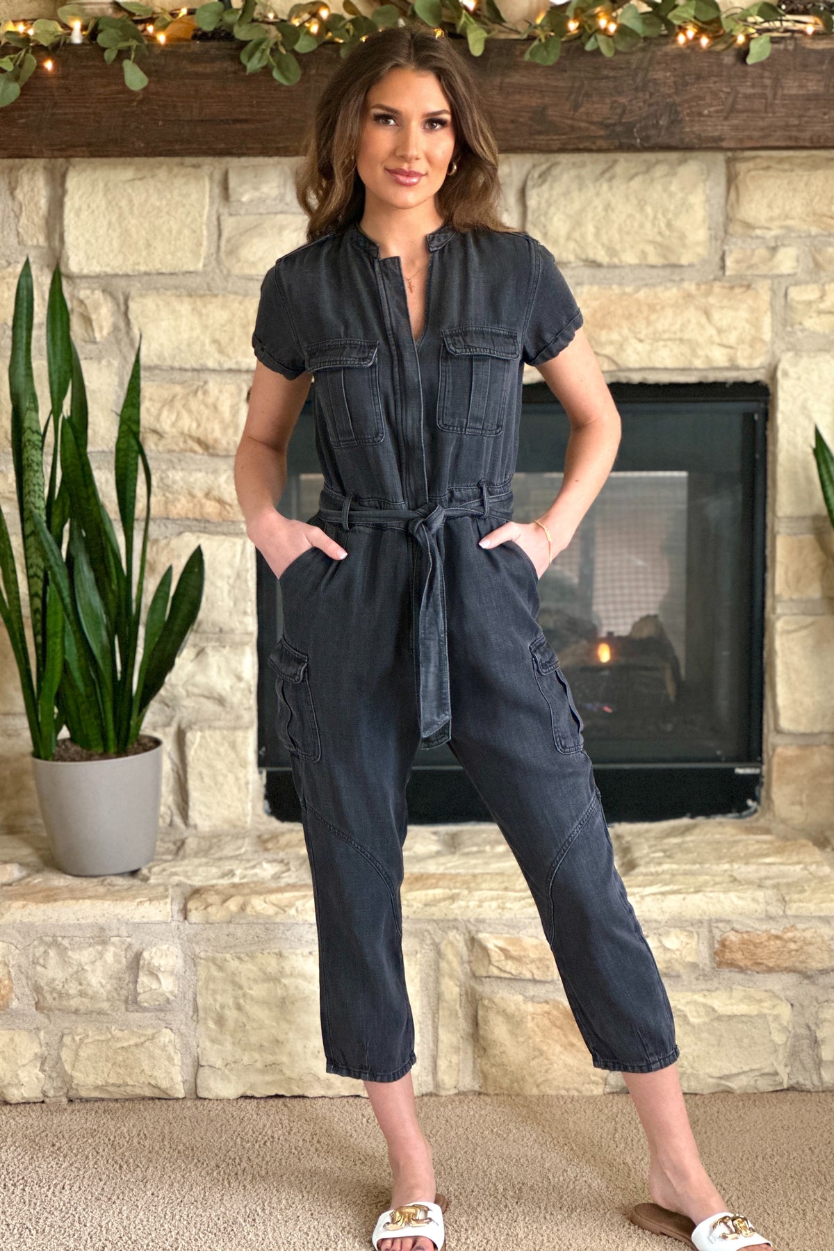 Gabrielle Velvet Heart Short Sleeve Jumpsuit : Black