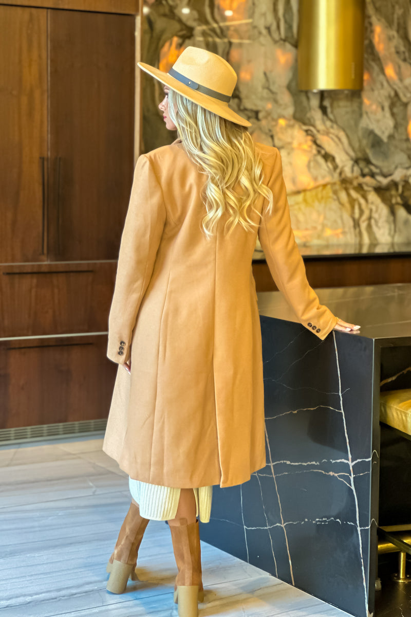 Addi Long Double Breasted Coat : Camel