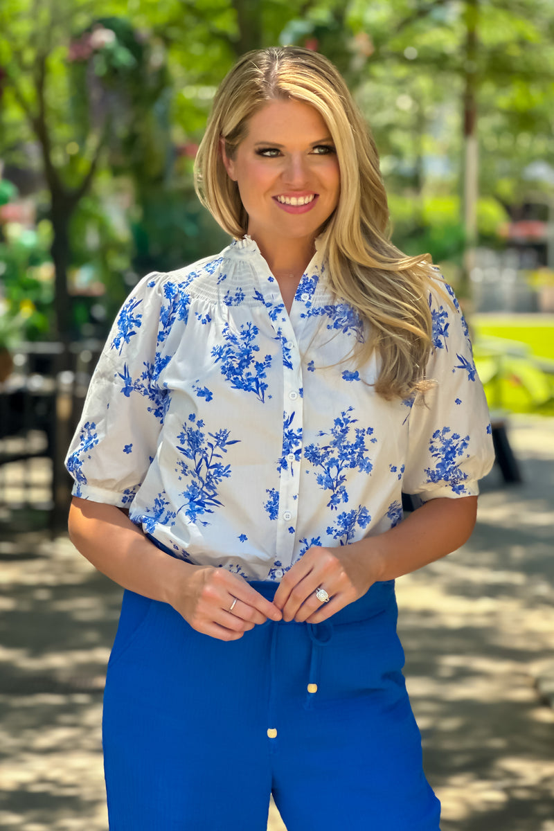 Bestia Floral Blossom Smocked Top : Cream/Blue