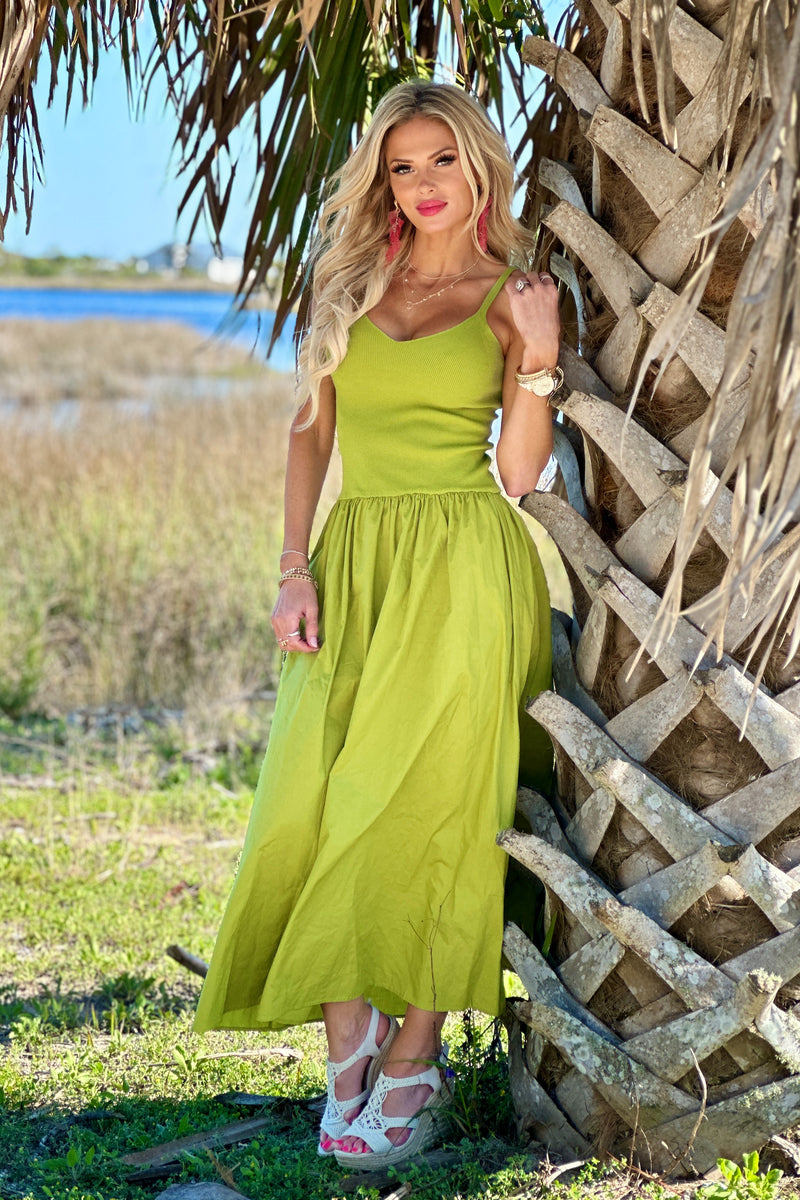 Moon River Braelyn Mixed Media Midi Dress : Green