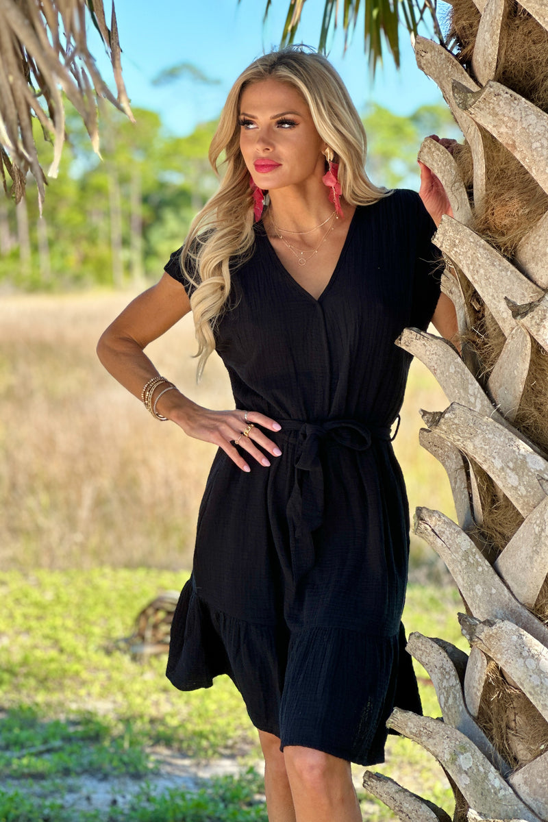 Tribal Brodie Cap Sleeve Dress : Black