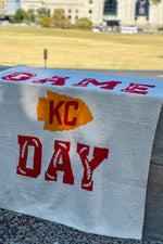 KC Arrowhead GameDay Plush Blanket : White