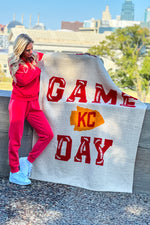 KC Arrowhead GameDay Plush Blanket : White