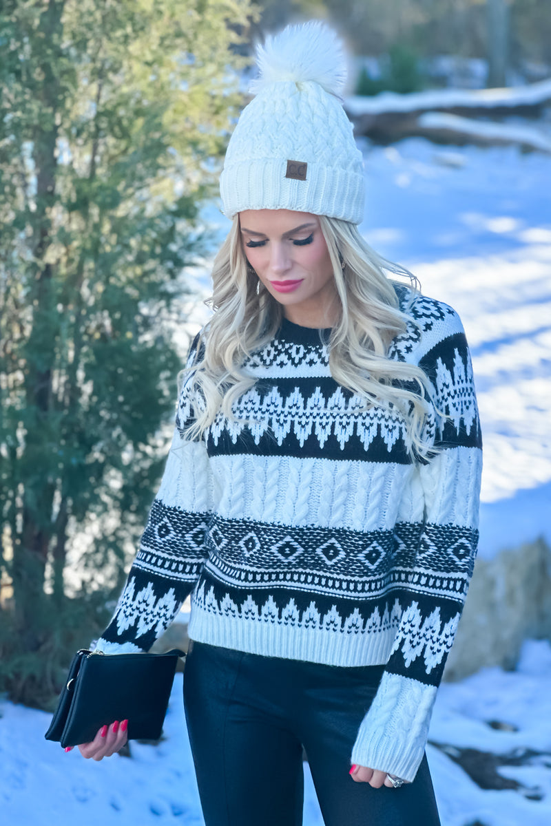 Aspen Strolls Jacquard Knit Cable Sweater : Black/Ivory