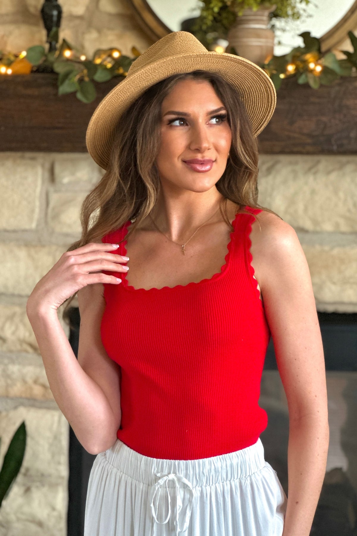 Alexanna Scalloped Rib Tank Top : Red