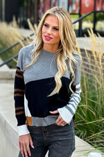 Zaket & Plover Eclectic Contrast Sleeve Sweater : Grey/Black