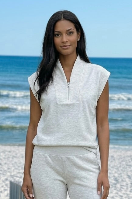 Estrella V-Neck Sleeveless Top : Light Grey