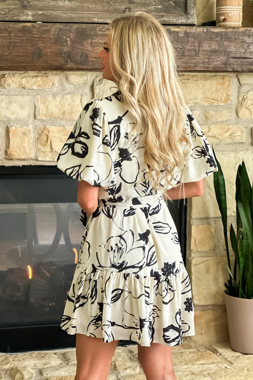 Gillian Floral Print Dress : Black