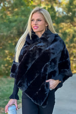 Aspen Nights Lux Faux Fur Poncho : Black