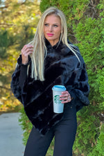 Aspen Nights Lux Faux Fur Poncho : Black