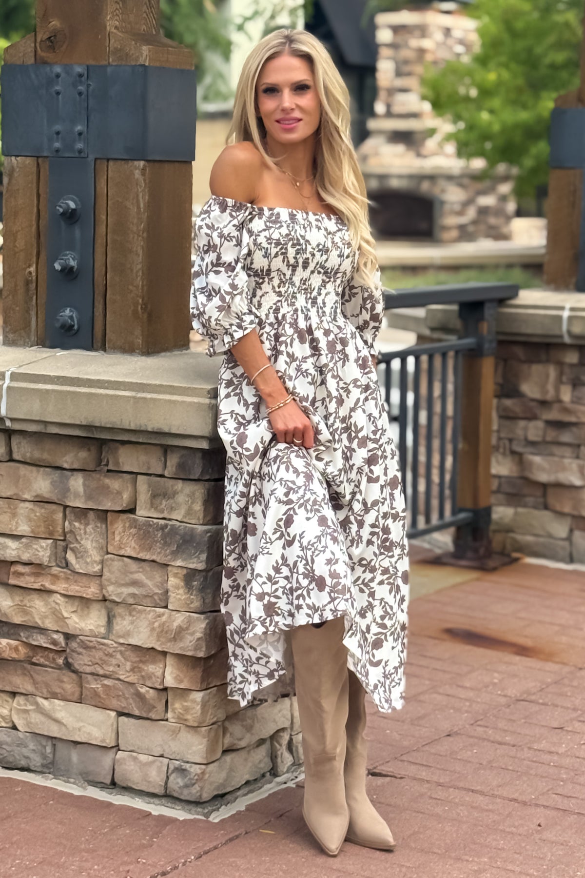 Elkie Balloon Sleeve Smocked Midi Dress : Ivory/Chocolate