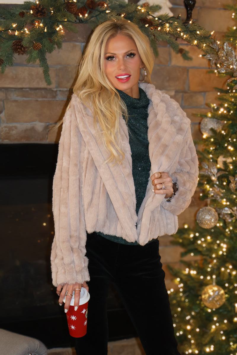 Vienna Faux Fur Crop Jacket : Taupe