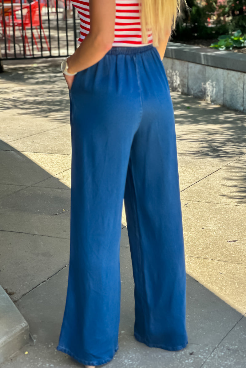 Out and About Chambray Wide Leg Pant : Dark Wash