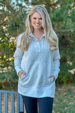 Willa Weekend Getaway Soft Long Pullover : Oatmeal