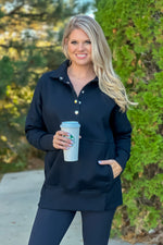 Willa Weekend Getaway Soft Long Pullover : Black