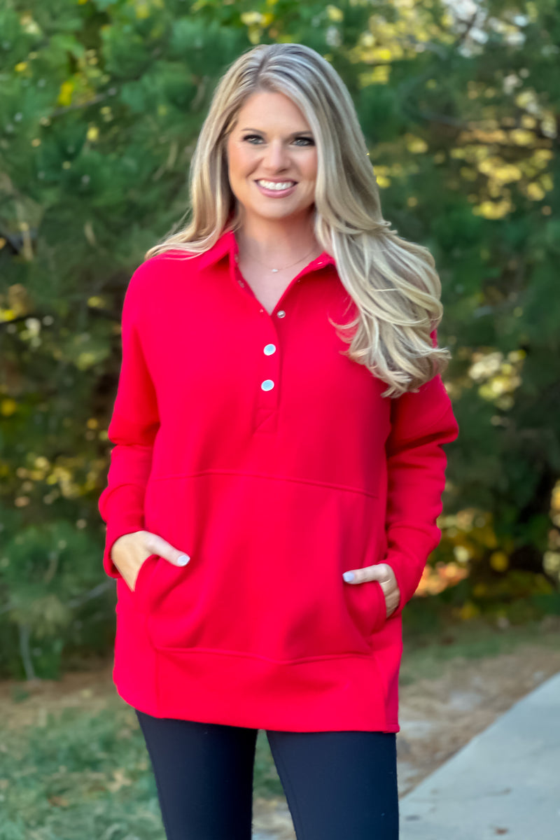 Willa Weekend Getaway Soft Long Pullover : Red