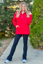 Willa Weekend Getaway Soft Long Pullover : Red