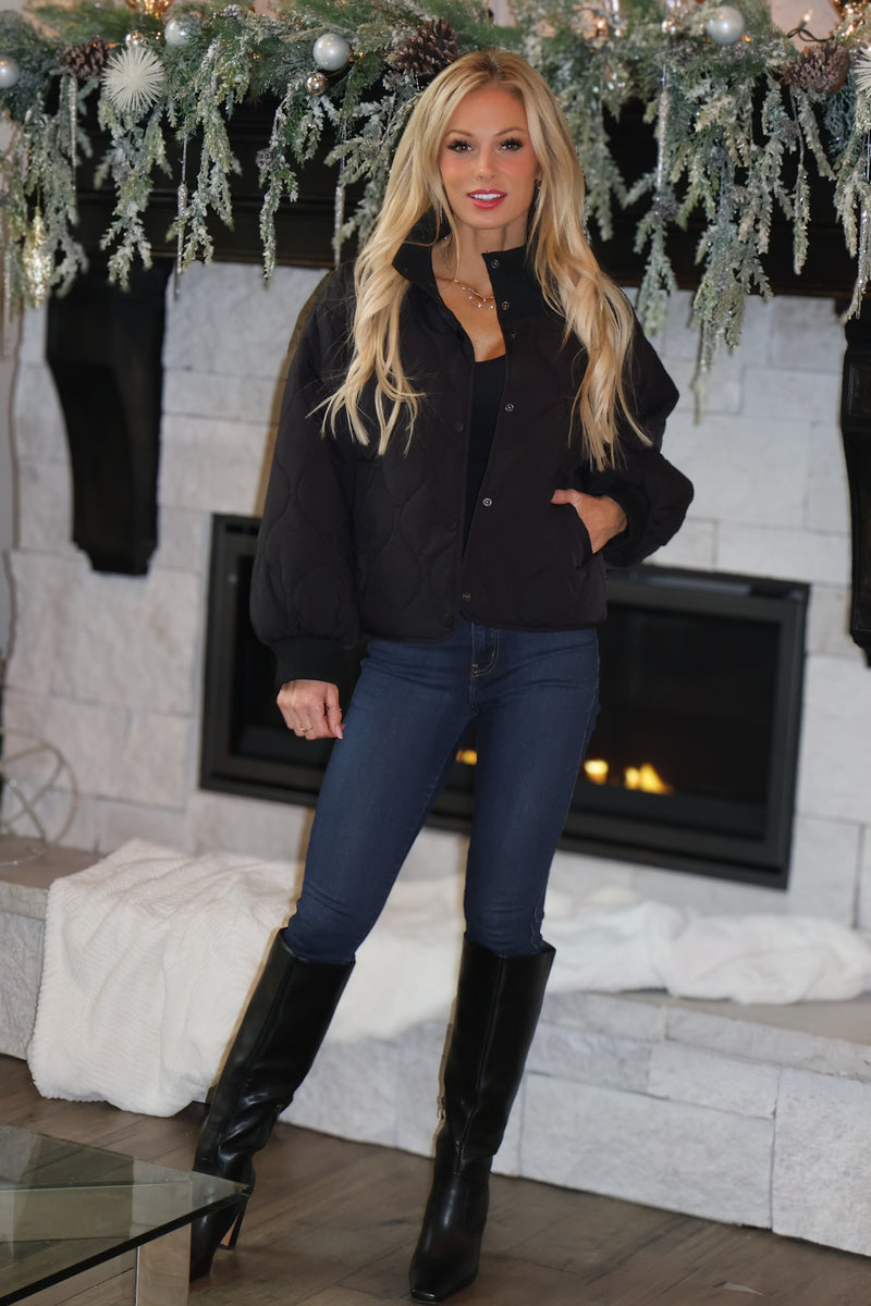 Laila Quilted Puffer Coat : Black