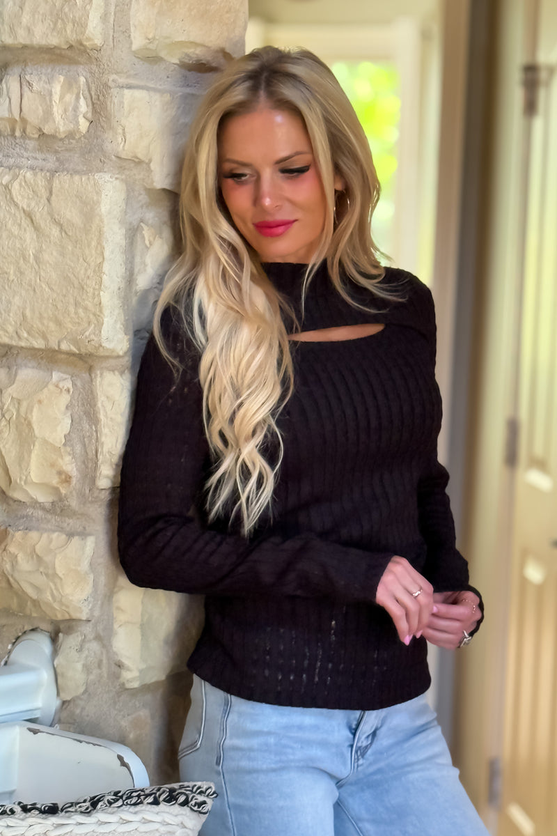 Margot Textured Knit Cutout Tee : Black