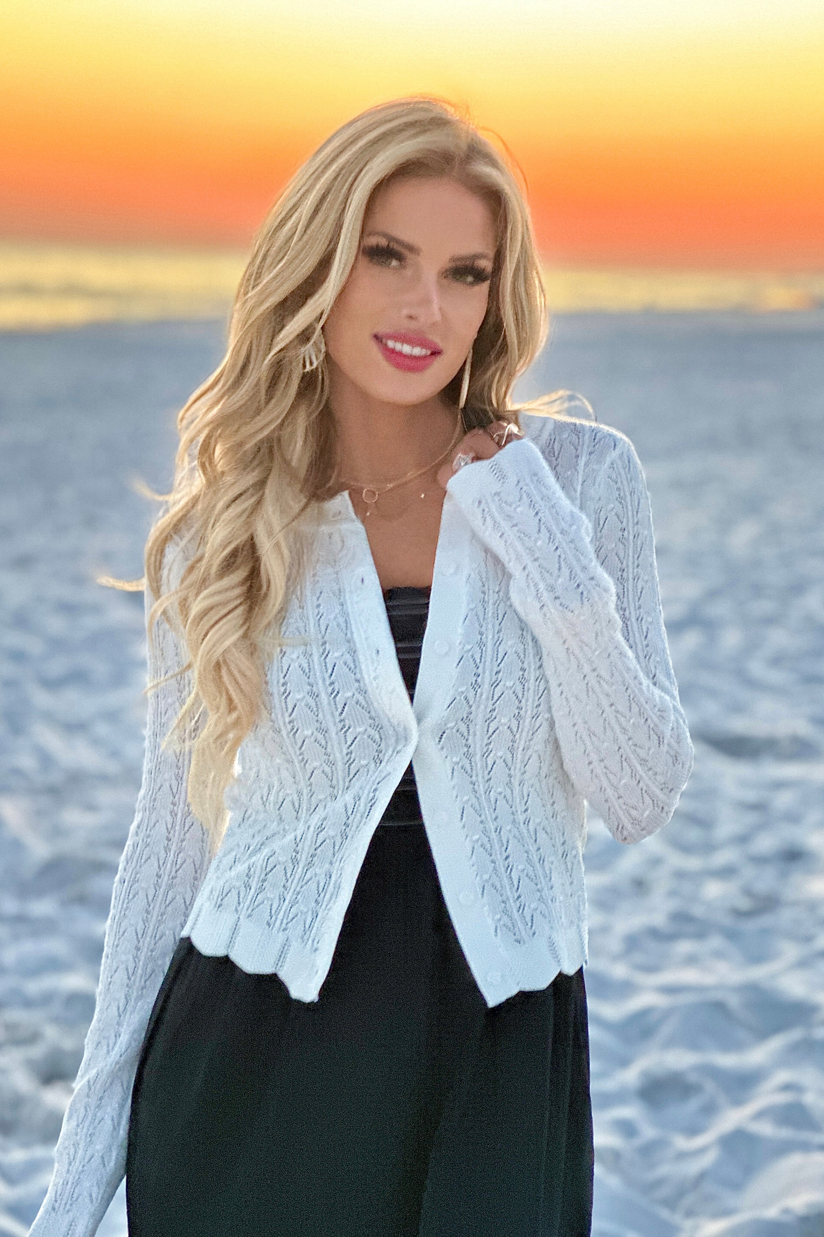 ella tuck sleeve T アイボリー（白） ella tuck sleeve T アイボリー（白）（カップ付きバック