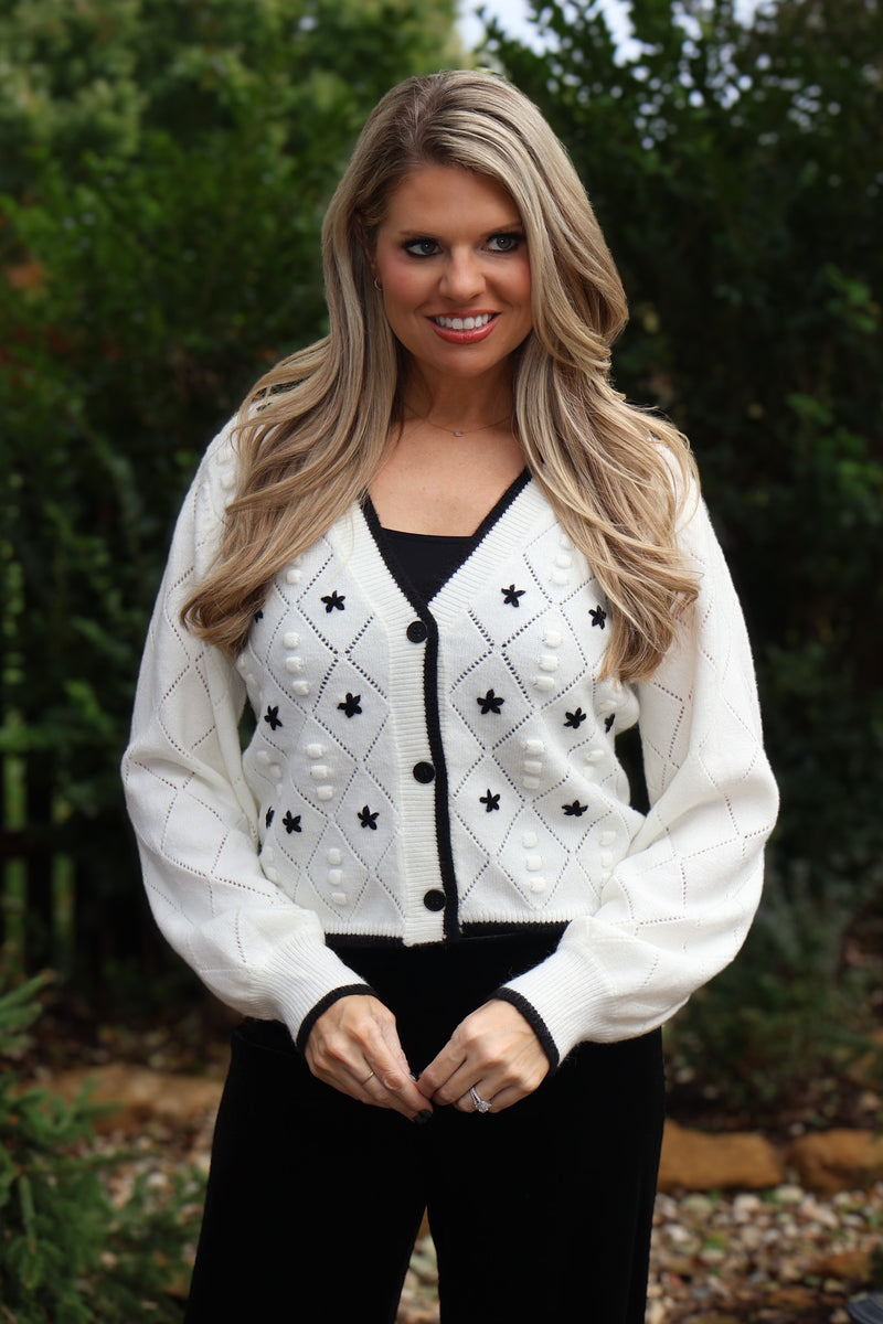 Lynette Flower Button Up Sweater : Off White