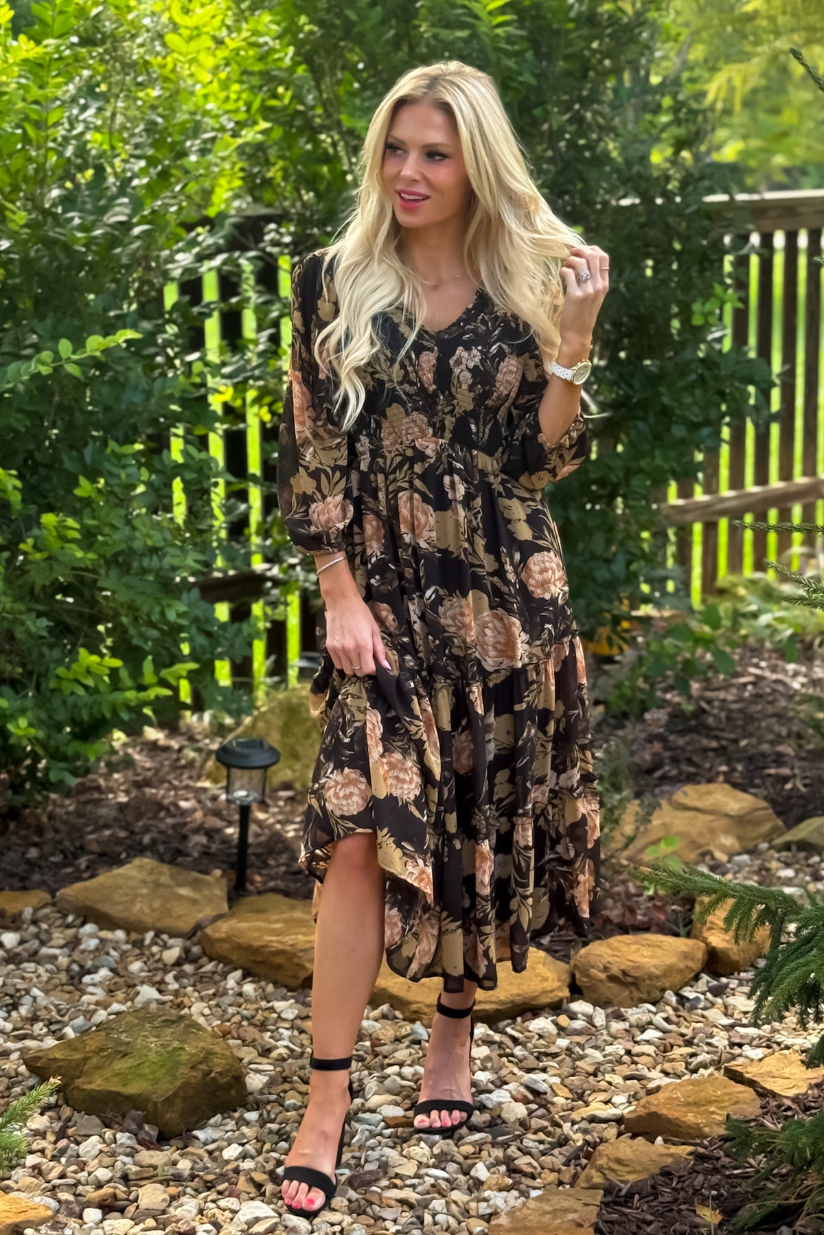Miranda Floral Print Smocked Dress : Black