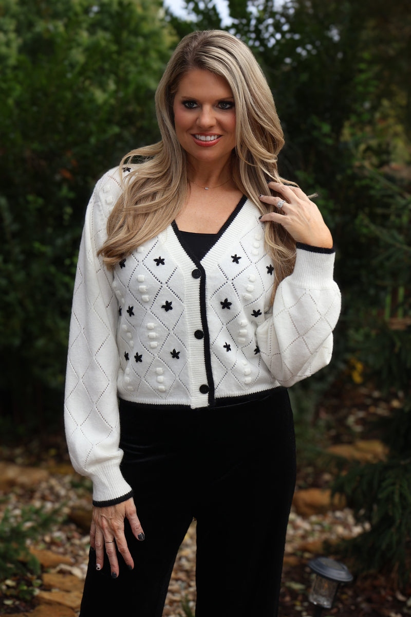 Lynette Flower Button Up Sweater : Off White