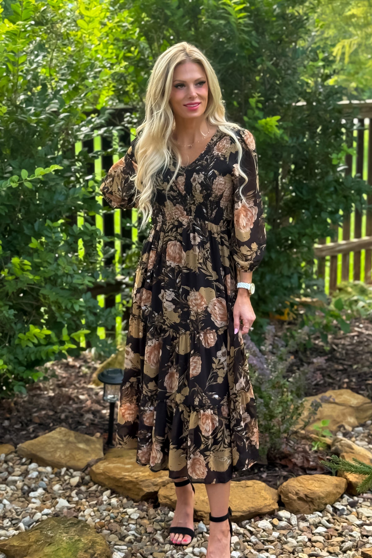 Miranda Floral Print Smocked Dress : Black