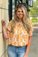 Deanna Round Neck Top : Marmalade