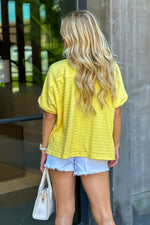 Vonda Textured Loose Fit Top : Banana