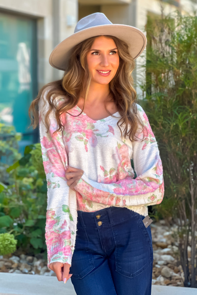 Meadows Soft Floral Print Sweater : Ivory