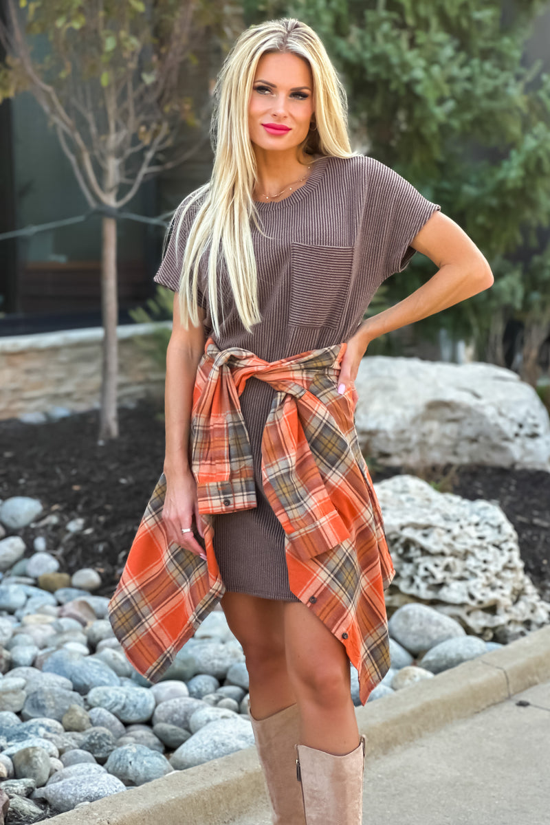 Feeling Fall Ribbed Knit Short Sleeve Dress : Peppercorn