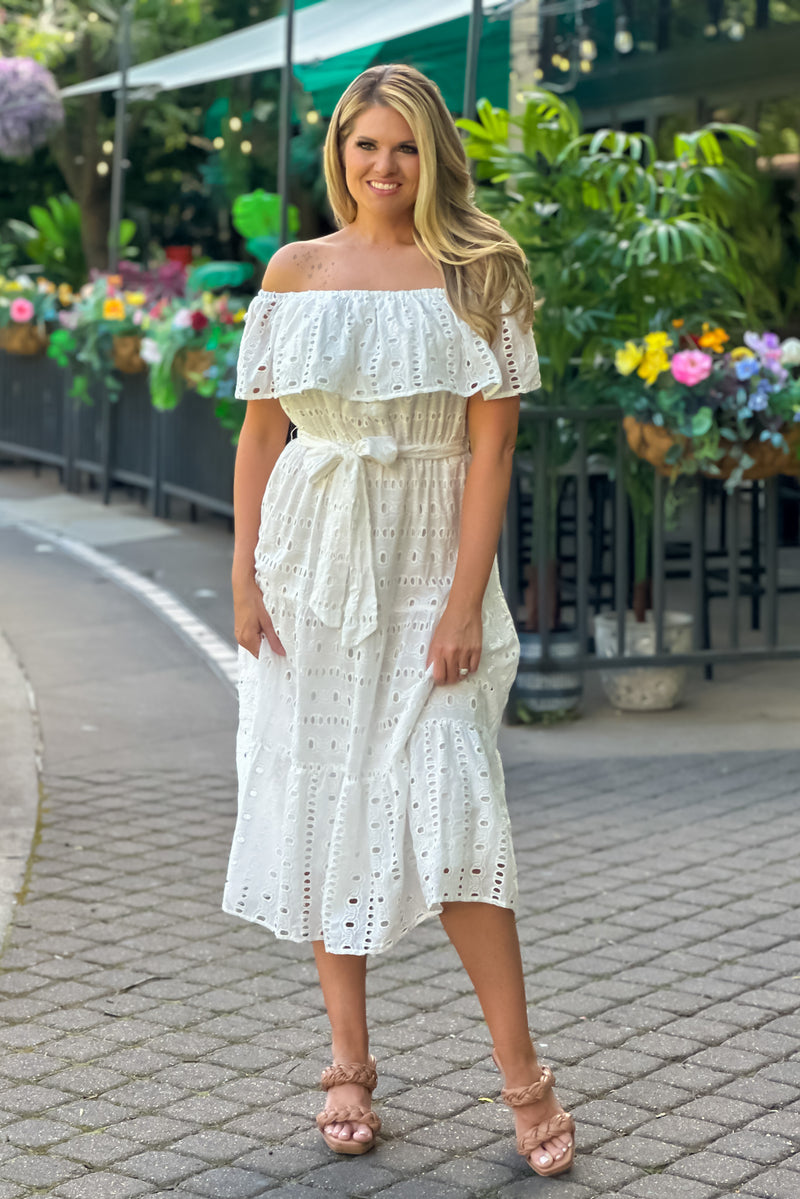 Bailee Eyelet Midi Dress : WHite