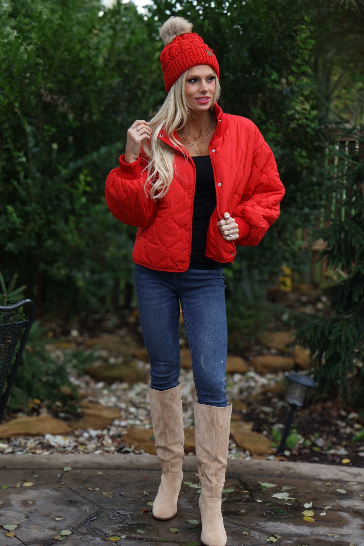 Laila Quilted Puffer Coat : Red