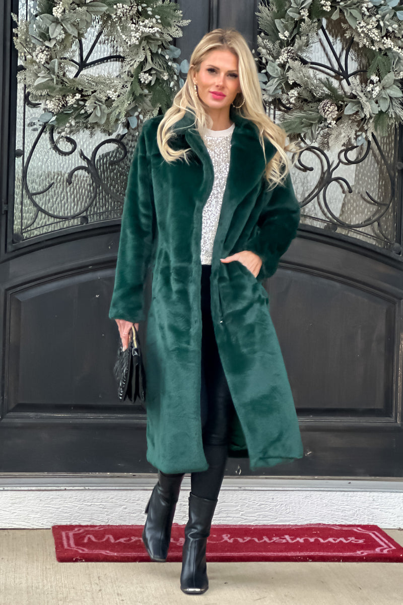 Mountain Villa Faux Fur Coat : Green