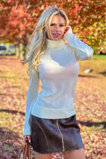 Isabel Cashmere Turtleneck Sweater : Ivory