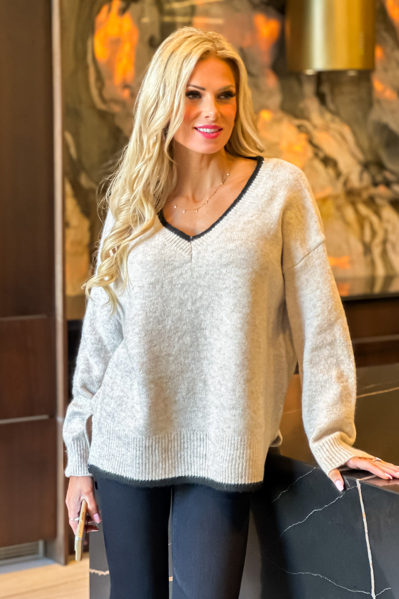 Cafe Date V Neck Sweater : Oatmeal