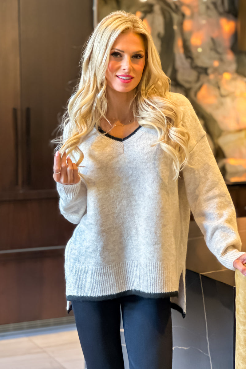 Cafe Date V Neck Sweater : Oatmeal