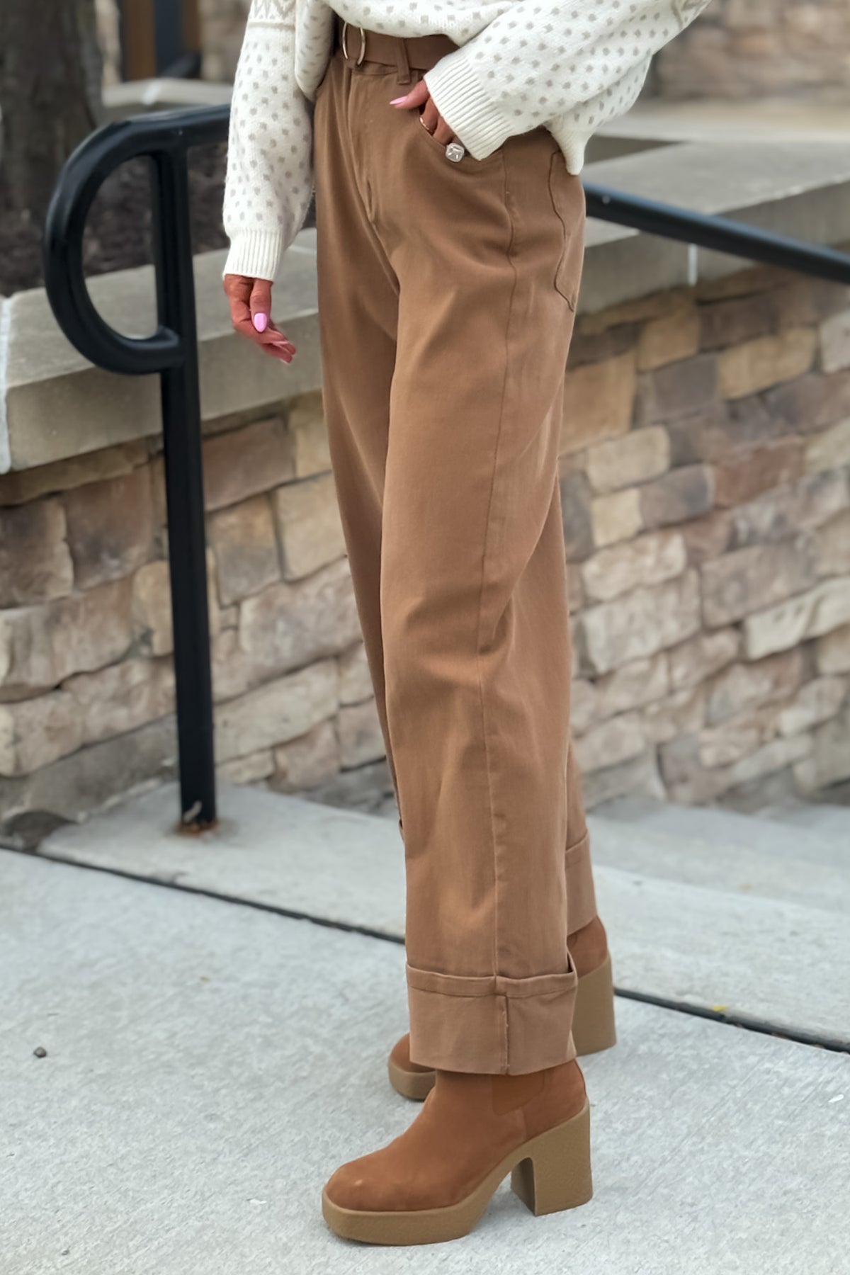 Geneva Wide Leg Cuffed Pant : Camel