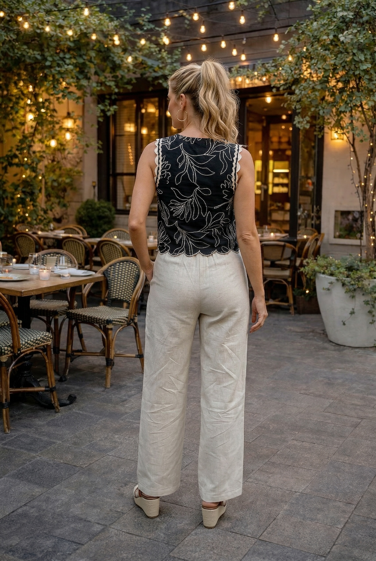 Sadie Floral Embroidered Top : Black