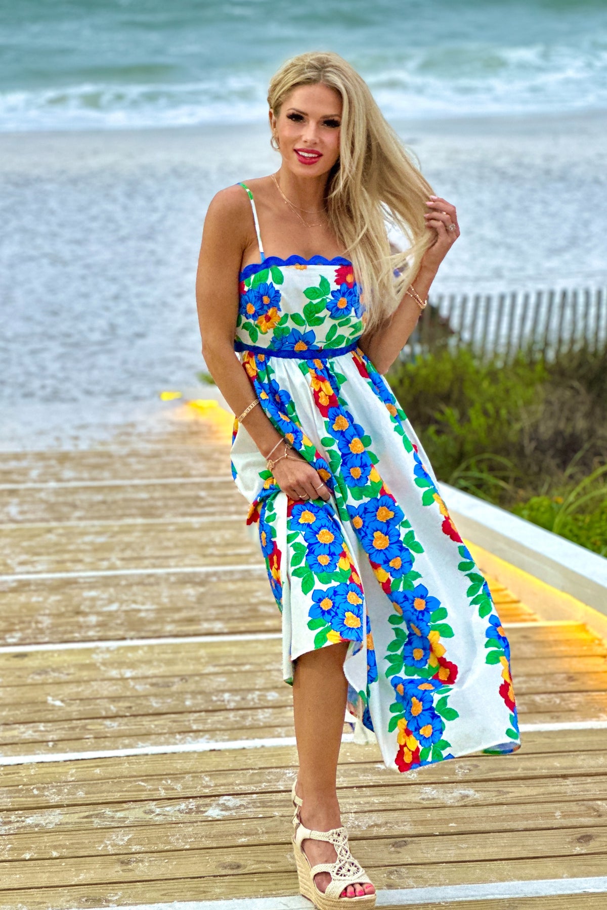 Chenoa Floral Wave Trim Maxi Dress : Blue